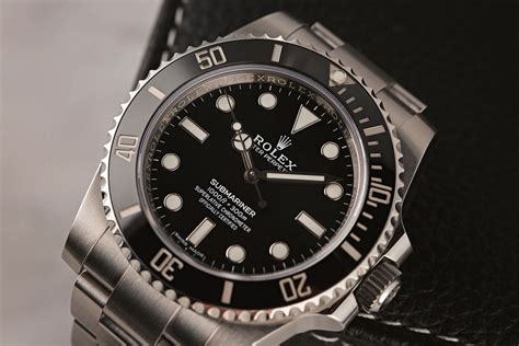 how much did a rolex submariner cost in 2000|used rolex submariner stainless steel.